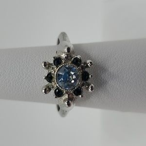Vintage 1974 Avon "Starsong" Clear & Blue Crystal Silvertone Ring - Size 7